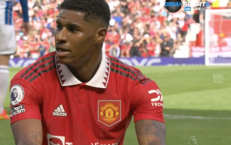 曼联防线漏洞频现,遭富勒姆反击痛击暴露短板  曼联防线漏洞频现,遭富勒姆反击痛击暴露短板