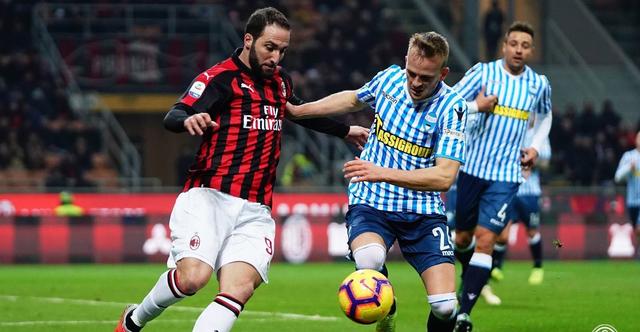 曼城罗德里中场统治级发挥蓝月亮轻取伯恩利  曼城罗德里中场统治级发挥蓝月亮轻取伯恩利