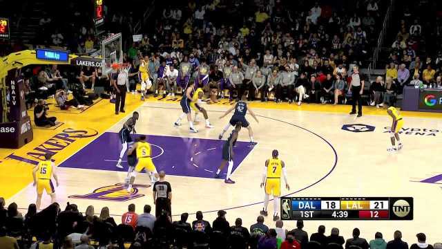 亚特兰大快速反击致命,十分钟连入两球锁定胜局  亚特兰大快速反击致命,十分钟连入两球锁定胜局